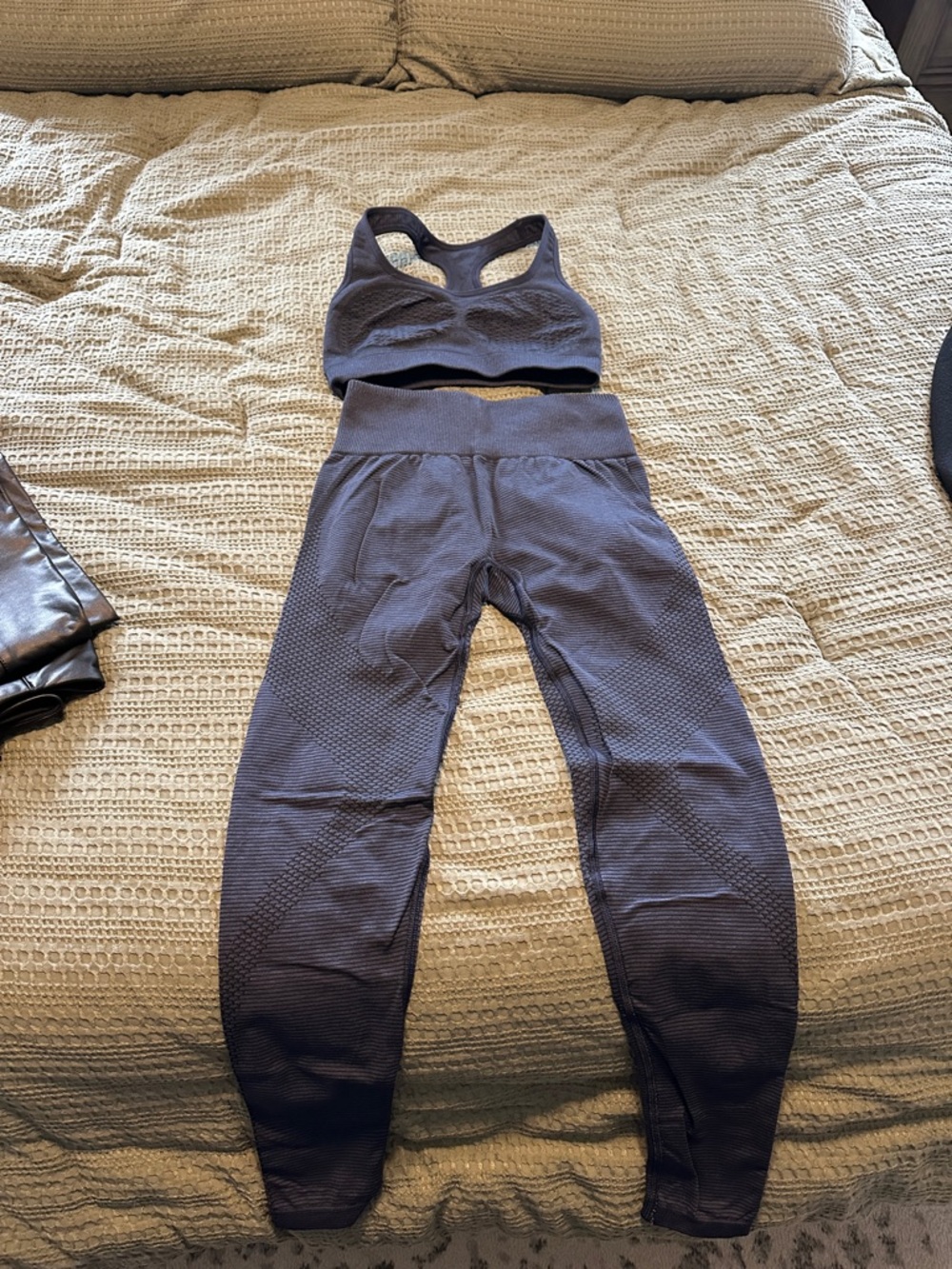 Gymshark Women's Navy Seamless Sports Bra & High-Waist Leggings